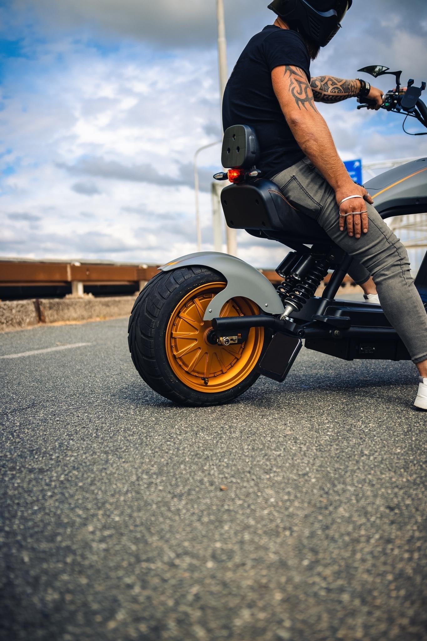 Ratenzahlung & Finanzierung für E-Roller & E-Chopper – Elektroroller 25 km/h ohne Führerschein & 45 km/h kaufen