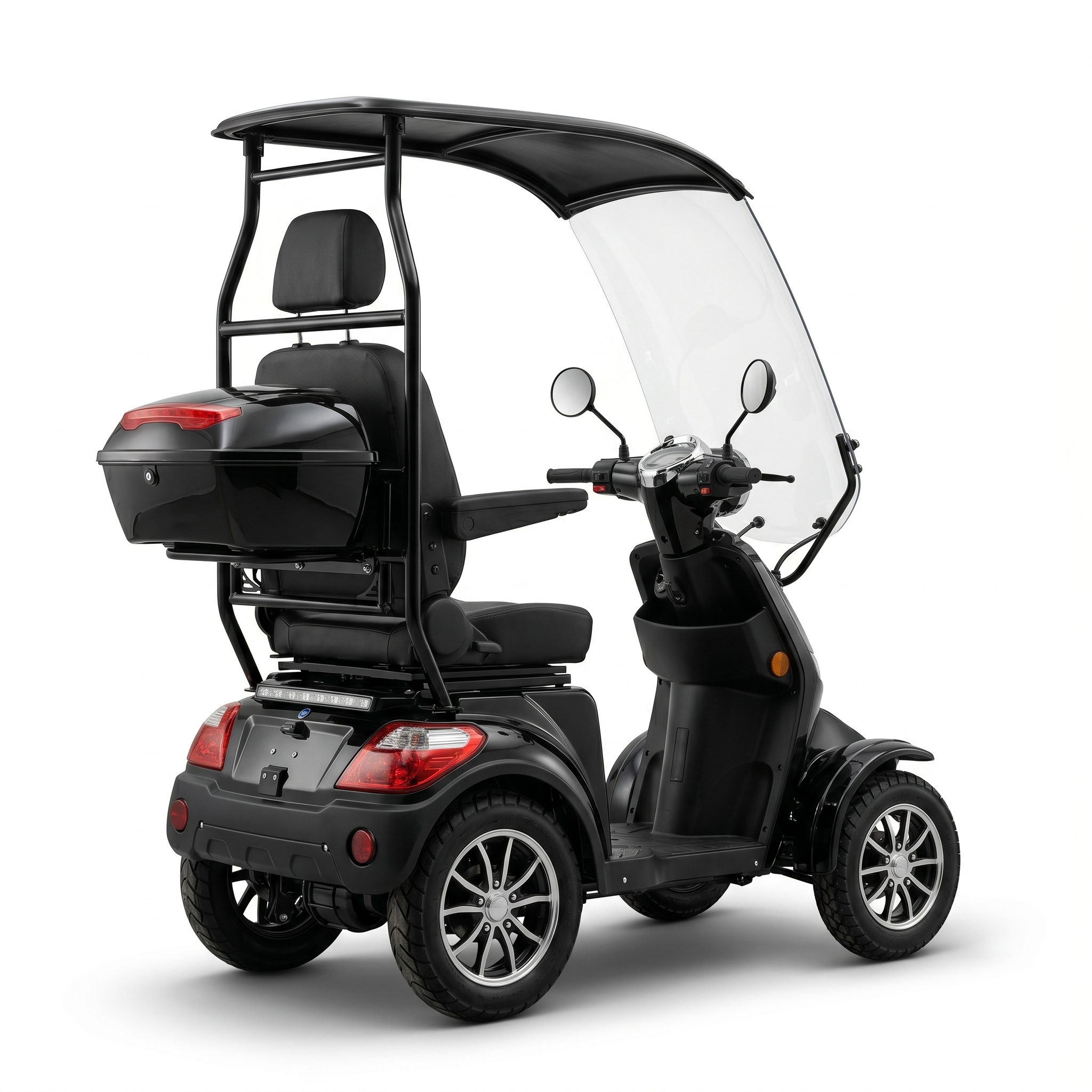 SEVION Elektromobil Pro 40 in Schwarz von schräg hinten rechts mit Dach, Frontscheibe, Heckbox, Rückleuchten, Komfortsitz und breiten Reifen