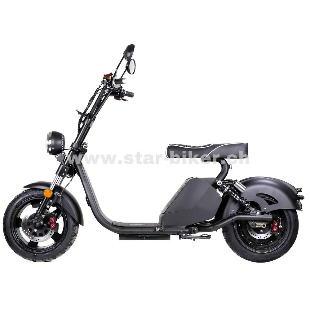 Star-Biker Cruiser 3.0s in Mattschwarz – Seitenansicht des E-Rollers mit breiter Sitzbank und stylischem Design